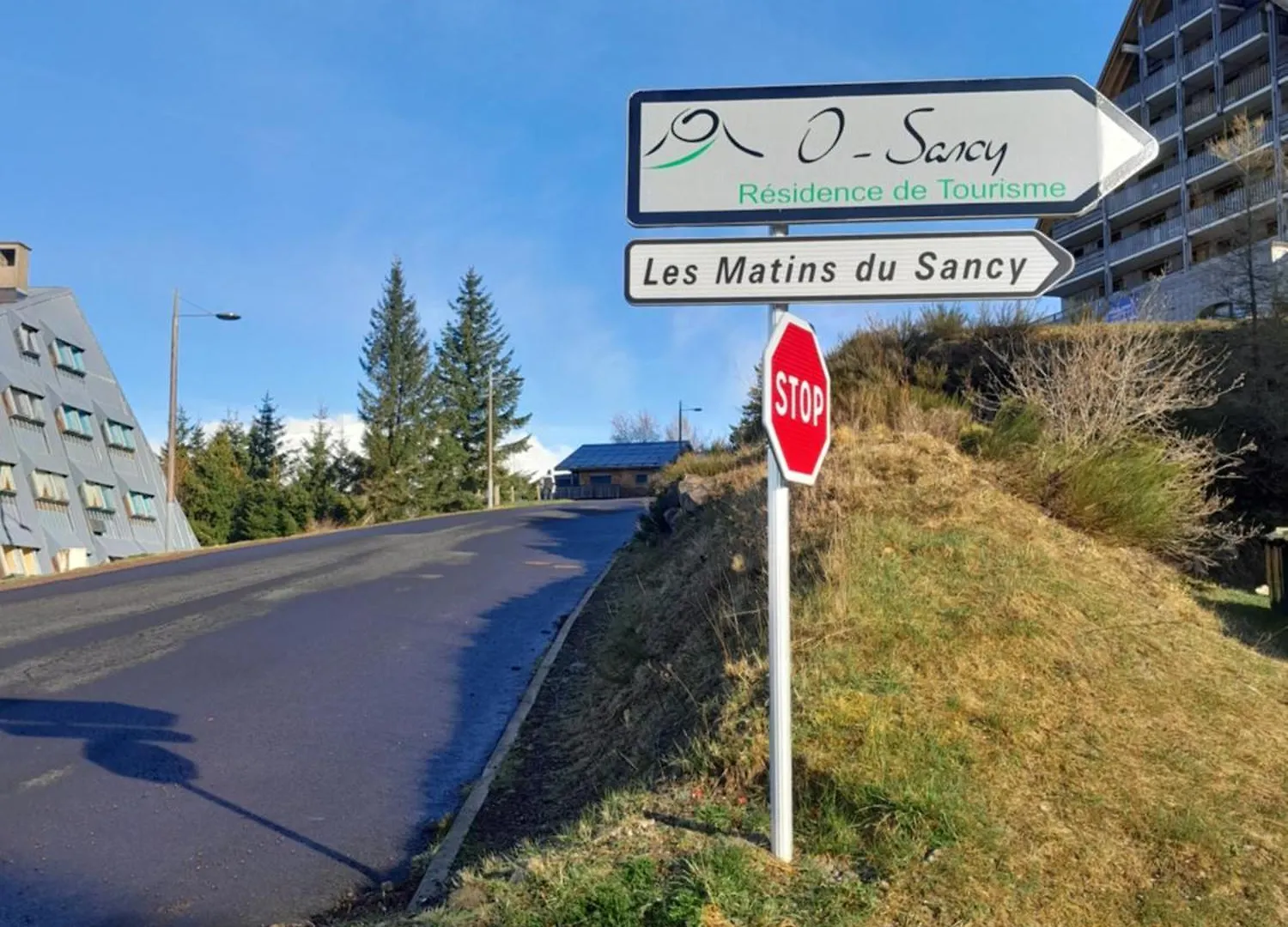 T2 Confortable - Piscine Chauffee - Super Besse Apartment Besse-et-Saint-Anastaise